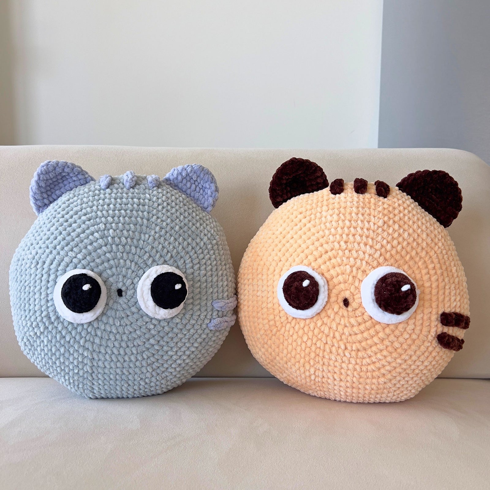 Cat Crochet Pillow, Cat Crochet Pattern, Amigurumi Pattern, Low Sew Pattern, PDF Pattern